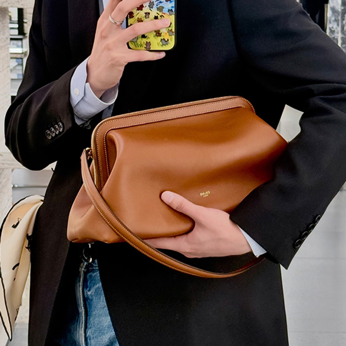 celine smooth leather doctor pouch shoulder bag
